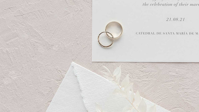 A Gorgeous Guide to Wedding Anniversary Gifts
