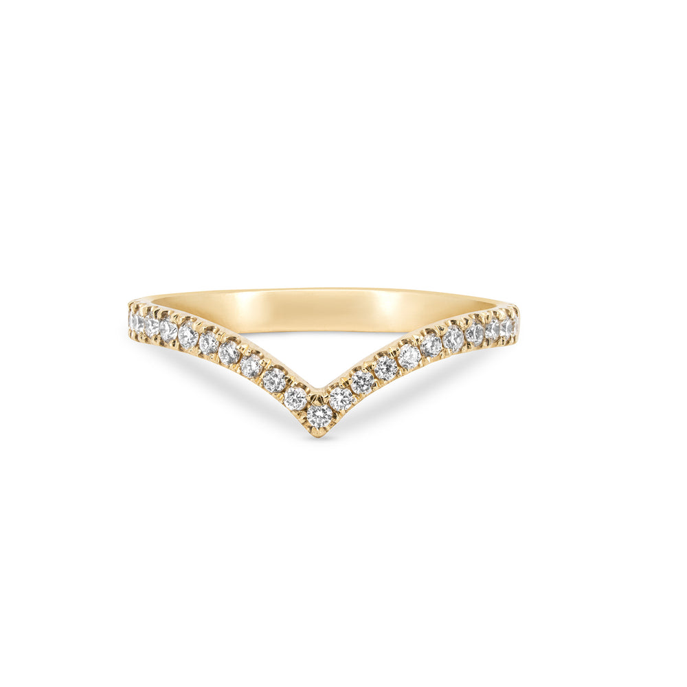 Angled view of the Future Awaits Arrow Diamond Eternity Ring in 14k solid gold, with a polished band and half eternity setting.