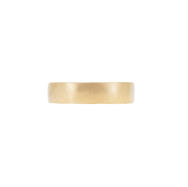 Alternative view of Side profile of the Hawthorn Bark Wide Wedding Band in 14k polished gold, showcasing the natural bark texture.