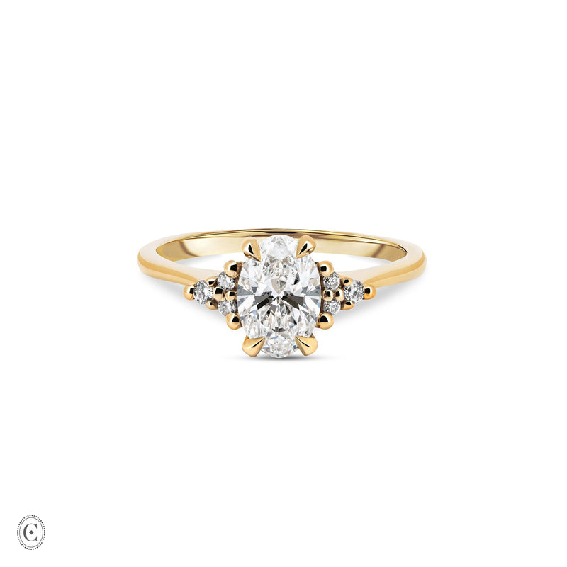 Starlight - Oval Diamond Engagement Ring 14k Gold