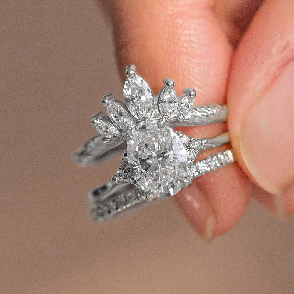 Sample of 18k white gold metal finish, used for service upgrades.